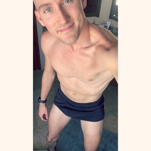 Meet the Posher - Picture 2 of 2